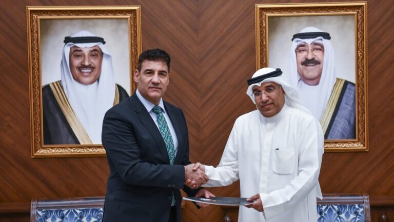 الكويت-تتسلم-دفعة-جديدة-من-ممتلكات-تم-الاستيلاء-عليها-إبان-الغزو-العراقي-الغاشم