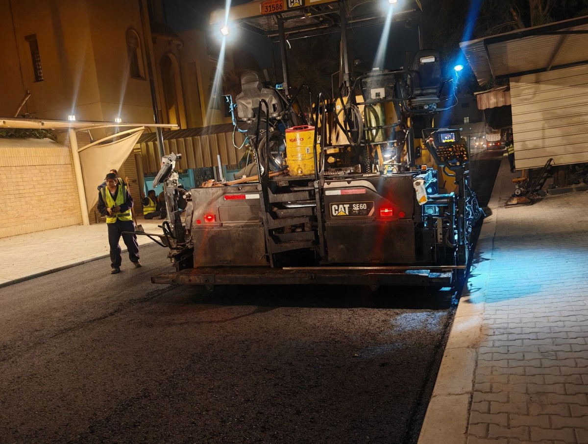 'الأشغال'-تواصل-أعمال-الصيانة-الجذرية-للطرق-في-منطقة-اليرموك