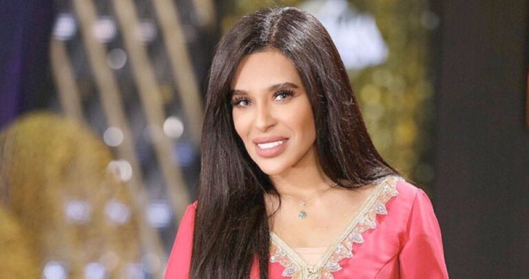 حصة-النبهان…-تستعد-لعرض-مسرحية-'الحفلة'