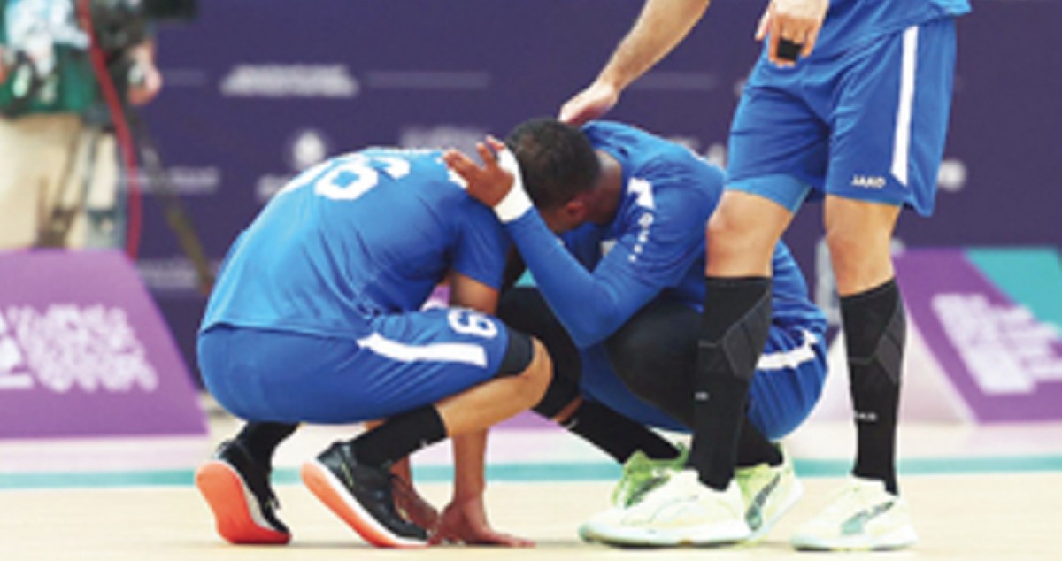 'اليد'-خارج-'التضامن-الإسلامي'