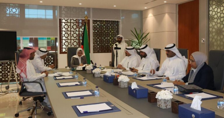 انطلاق-أعمال-لجنة-شواغر-الوظائف-الإشرافية-في-'التعاونيات'