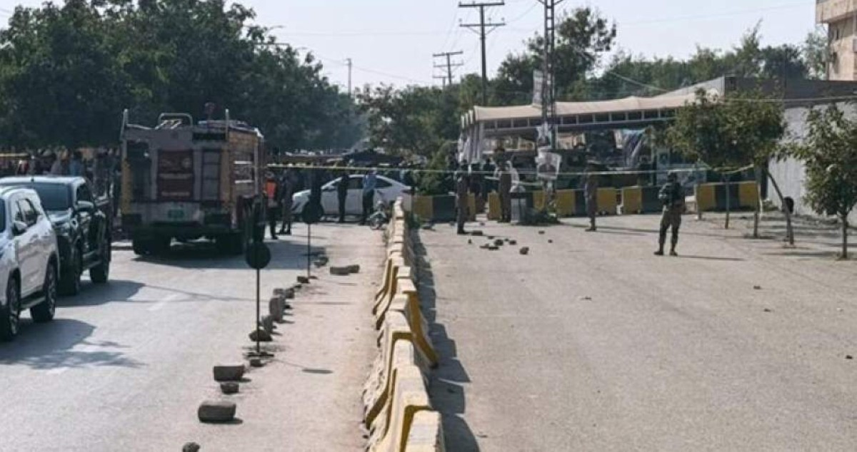 باكستان:-مقتل-ثلاثة-مسلحين-في-هجوم-انتحاري-على-قاعدة-للشرطة-شبه-العسكرية-في-بيشاور