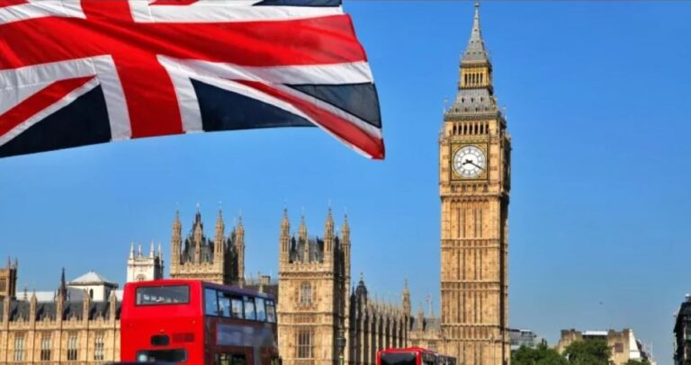 بريطانيا:-تطبيق-نظام-تصريح-السفر-الإلكتروني-اعتباراً-من-فبراير-المقبل
