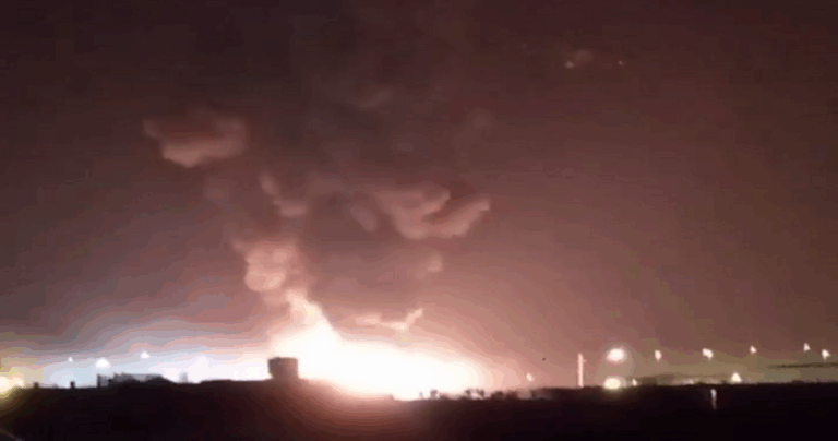 العراق:-استهداف-حقل-'كورمور'-يقطع-الكهرباء-عن-اغلب-مناطق-إقليم-كردستان