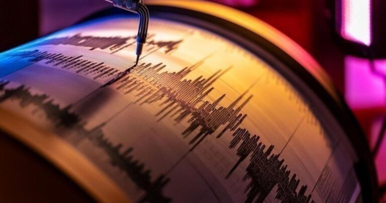 زلزال-بقوة-6.6-درجات-يضرب-غرب-إندونيسيا-دون-تحذيرات-من-تسونامي