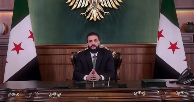 الشرع-يهنّئ-الشعب-السوري…-ويدعو-السوريين-للاحتفال-بذكرى-'ردع-العدوان'