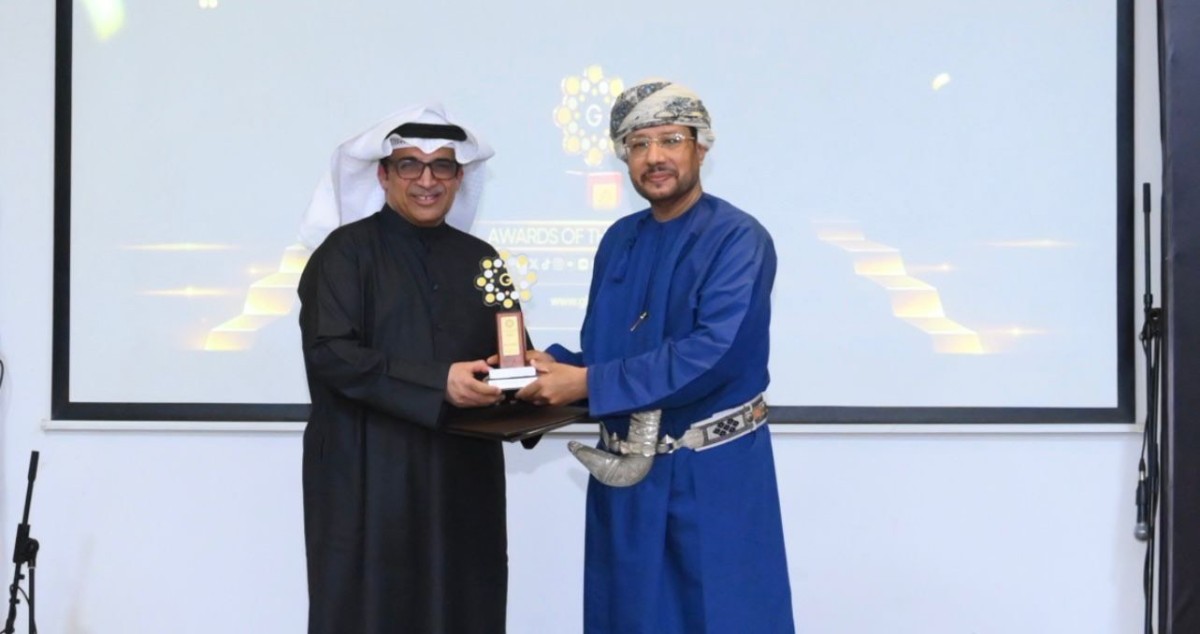 المري-أفضل-مدير-تنفيذي-في-الوطن-العربي