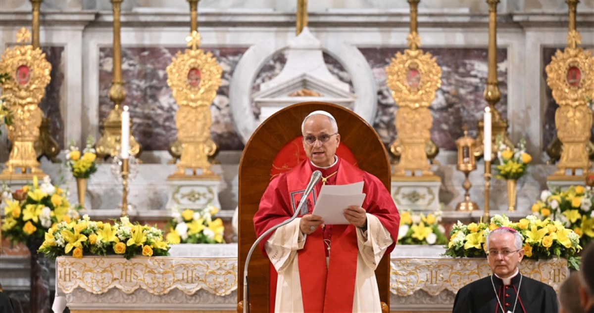 البابا-ليو-يجدد-الاستعداد-لاستضافة-محادثات-بين-موسكو-وكييف