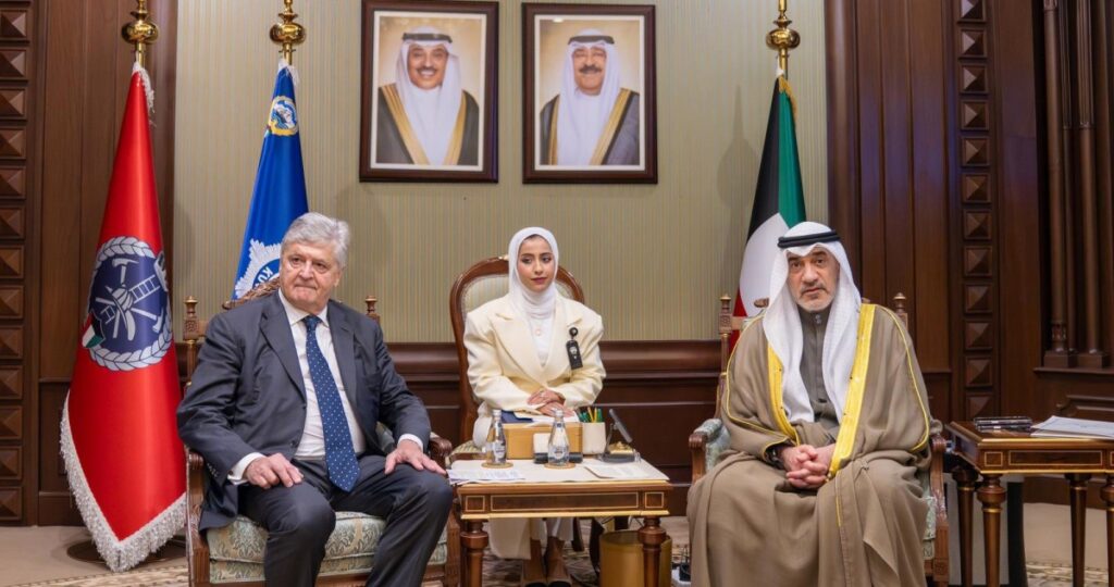 اليوسف-يبحث-مع-وزير-الشؤون-التجارية-الخارجية-الفرنسي-تعزيز-العلاقات-الاقتصادية-وتوسيع-آفاق-التعاون