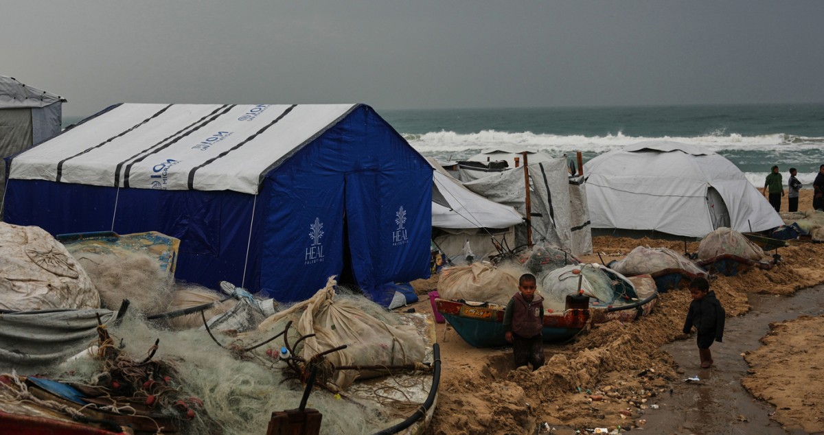 'حماس'-تقترح-تجميد-سلاحها-مقابل-هدنة-طويلة…-وإسرائيل:-سيُنزع