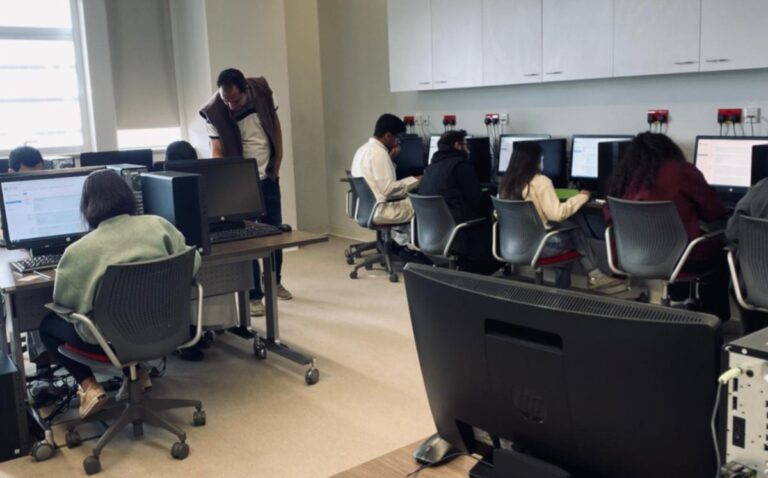 جامعة-الكويت:-6380-طالباً-وطالبة-شاركوا-في-اختبارات-القدرات-الأكاديمية