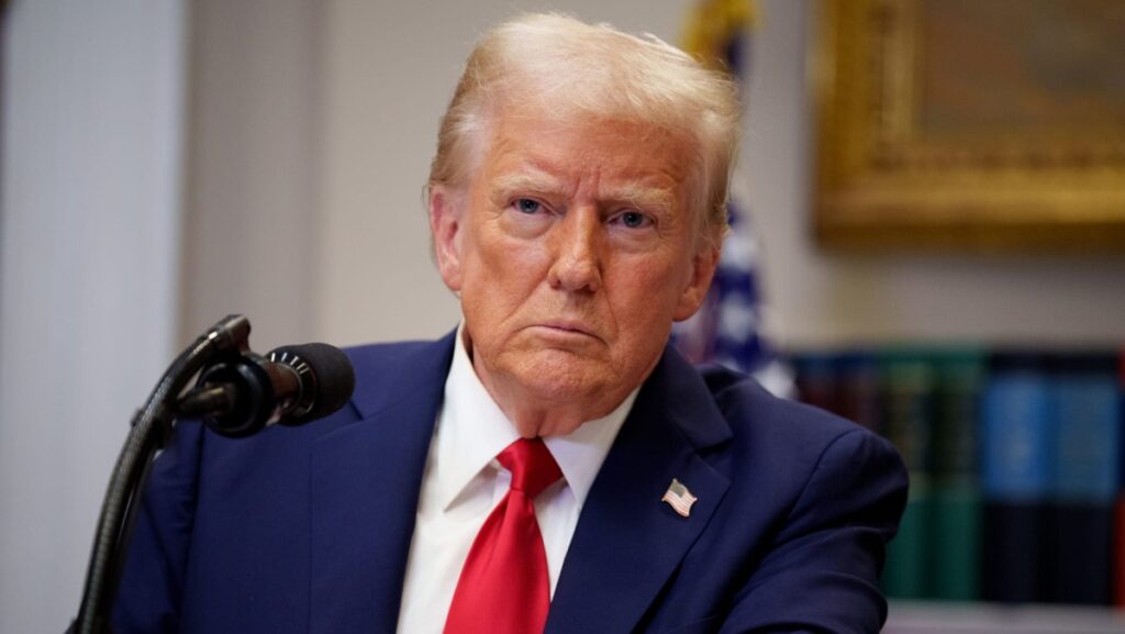 ترامب:-أسطول-ضخم-يتجه-نحو-إيران-والهجوم-القادم-أسوأ-بكثير