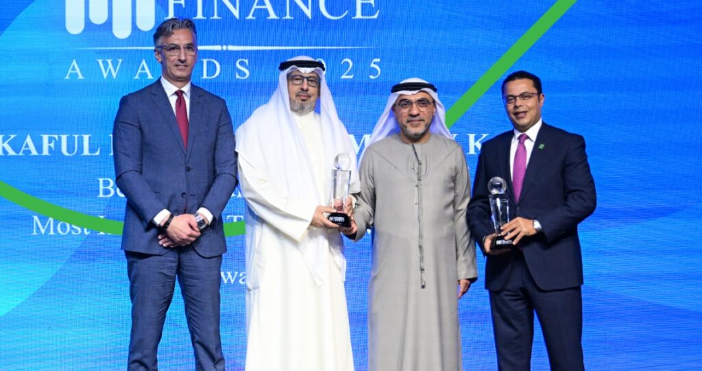 'بيتك-تكافل'-تحصد-أفضل-شركة-تكافل-والأكثر-ابتكاراً-محلياً