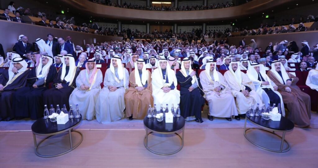 مؤتمر-ومعرض-الكويت-للنفط-والغاز-يختتم-أعماله-بمشاركة-قياسية