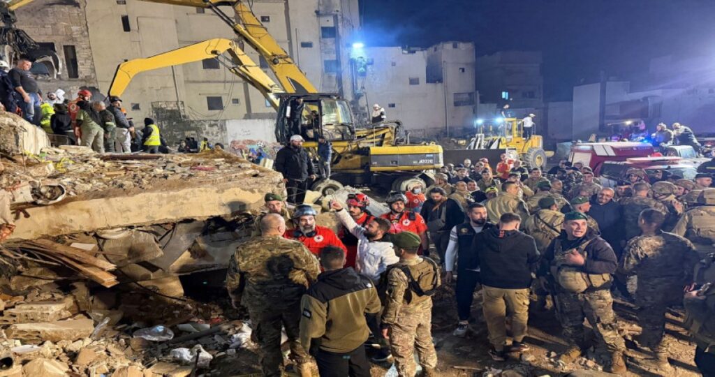 لبنان:-ارتفاع-حصيلة-ضحايا-انهيار-مبنى-'باب-التبانة'-إلى-16-قتيلاً