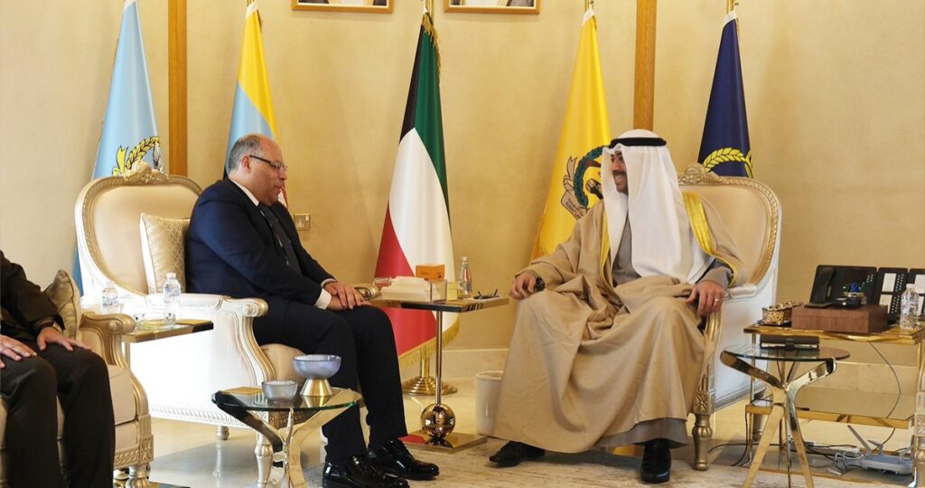 وزير-الدفاع-بحث-والسفيرين-المصري-والبريطاني-تعزيز-التعاون-العسكري