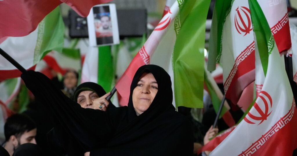 إيران-تعرض-تعليق-تخصيب-اليورانيوم-مقابل-رفع-العقوبات-عنها