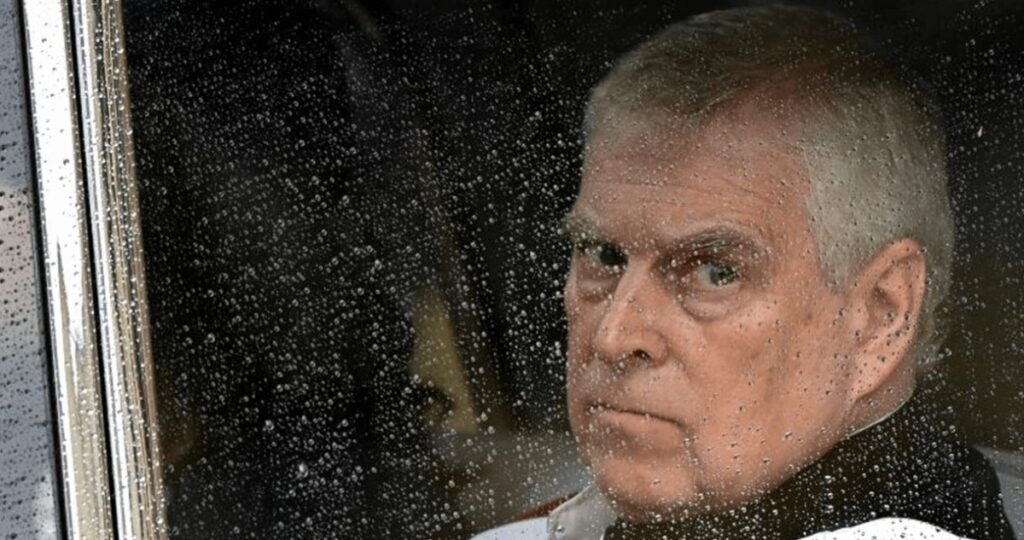 الشرطة-البريطانية-تعتقل-الأمير-السابق-أندرو-بتهم-مرتبطة-بإبستين