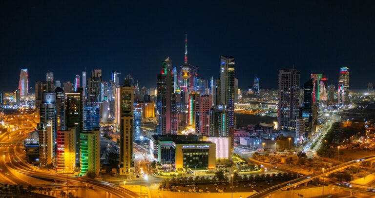 'المصارف': البنوك الكويتية شريك أساسي في مسيرة التنمية الشاملة