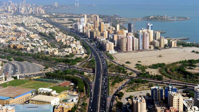 577 صفقة عقارية في فبراير بقيمة 616 مليون دينار