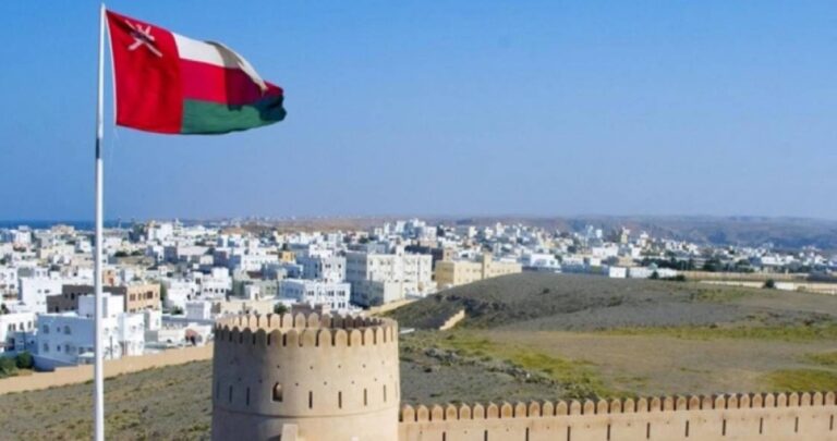 سلطنة عُمان تعلن إسقاط مسيرتين في ظفار وثالثة في محيط ميناء صلالة