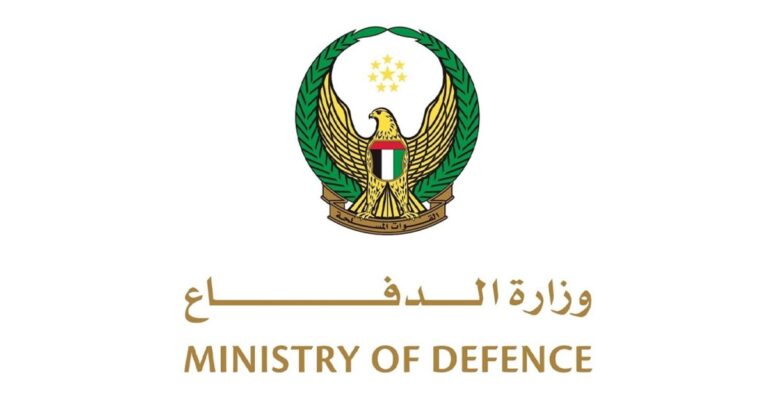 'الدفاع الإماراتية': الدفاعات الجوية تتعامل مع اعتداءات صاروخية وطائرات مسيرة قادمة من إيران