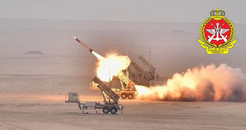 'الدفاع':-الدفاعات-الجوية-تتصدى-حالياً-لهجمات-صاروخية-ومسيّرات-معادية