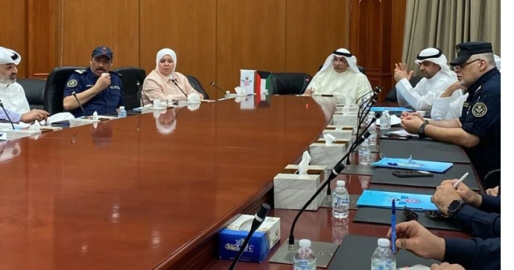 النويف-لقيادات-'الجمارك':-العمل-بروح-الفريق-الواحد-لتحقيق-أعلى-درجات-الانسيابية-في-حركة-الدخول-والخروج