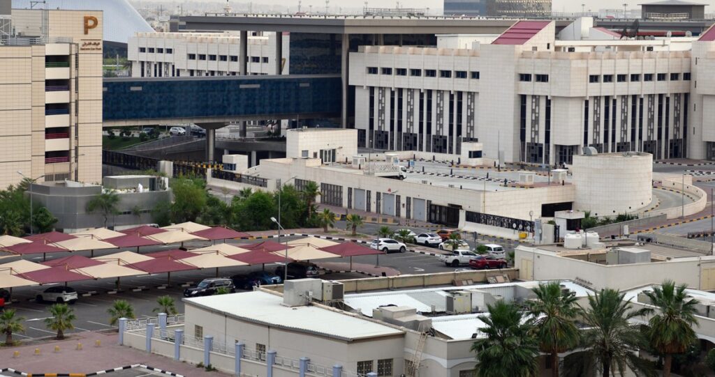 'المالية':-استهداف-مجمع-الوزارات-بمسيرة-معادية-جراء-العدوان-الإيراني-الآثم