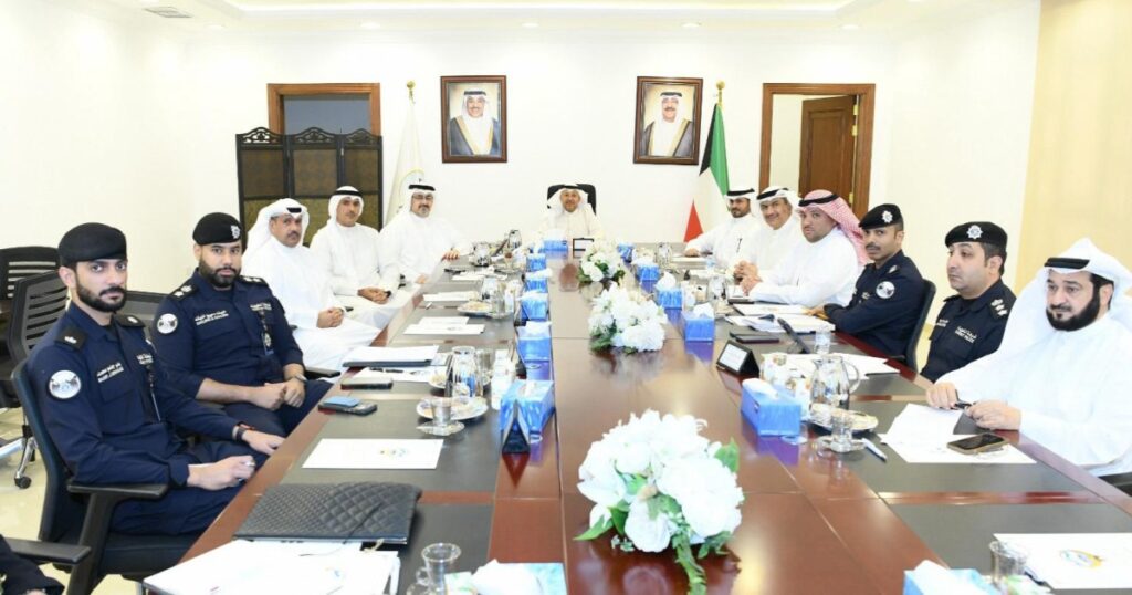 محافظو-الكويت:-توحيد-الجهود-لتعزيز-التكامل-المؤسسي-ورفع-كفاءة-العمل-الحكومي-خلال-الظروف-الراهنة