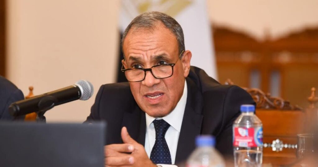 وزير-الخارجية-المصري-يشدد-على-رفض-بلاده-القاطع-لاستهداف-النشآت-المدنية-والبنية-التحتية