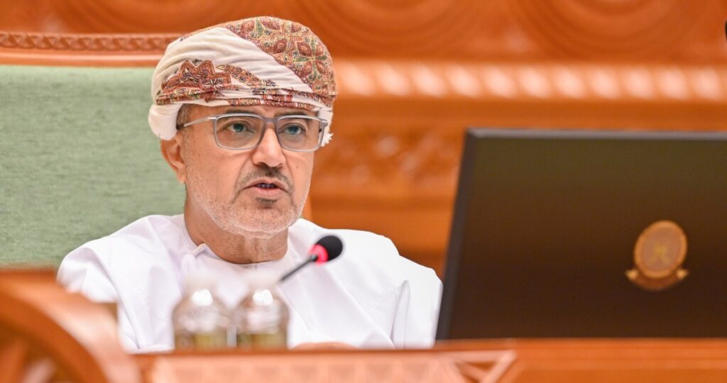 وزير-النقل-العُماني:-لا-رسوم-على-العبور-من-مضيق-هرمز