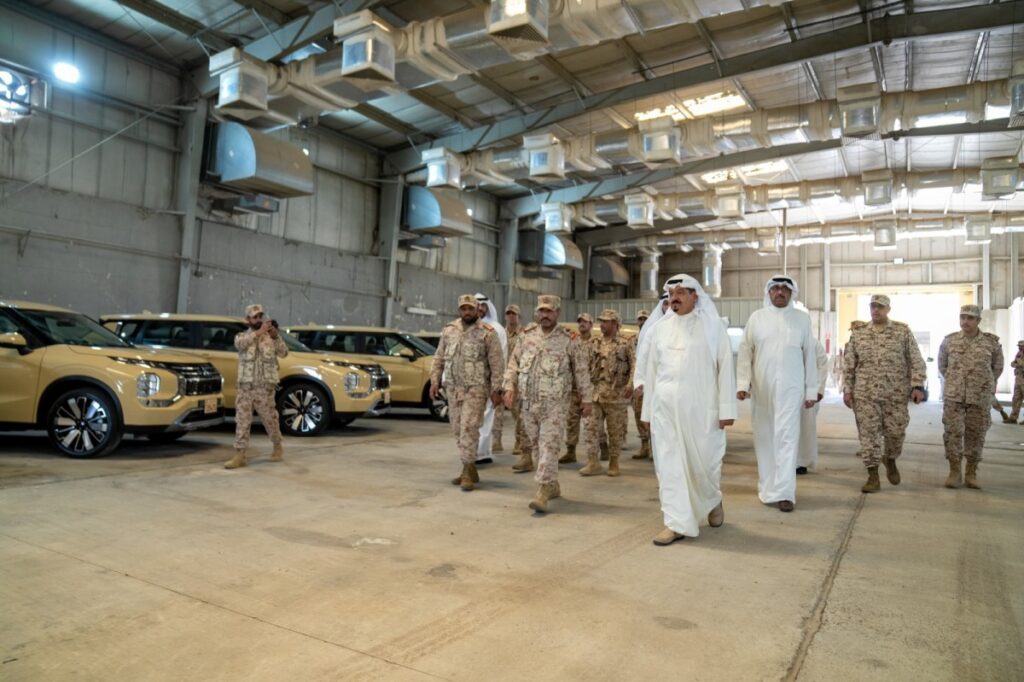 رئيس-الوزراء-يتفقد-هيئة-الإمداد-والتموين-التابعة-لـ'الدفاع':-تعزيز-الجاهزية-والاستعداد-للتعامل-مع-مختلف-التحديات