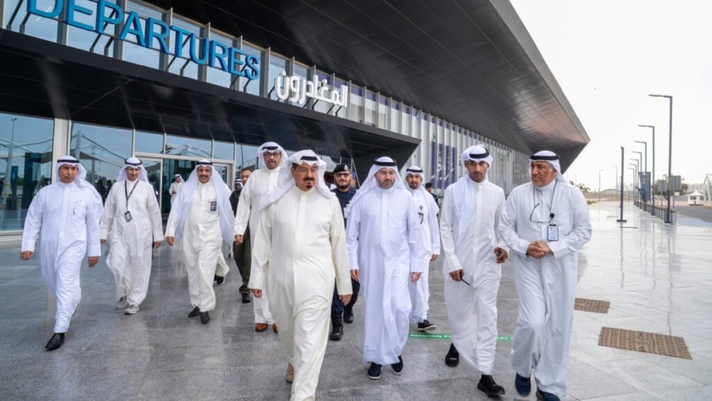 رئيس-الوزراء:-التنسيق-الكامل-بين-الجهات-المعنية-لضمان-جاهزية-مطار-الكويت-الدولي-للتشغيل