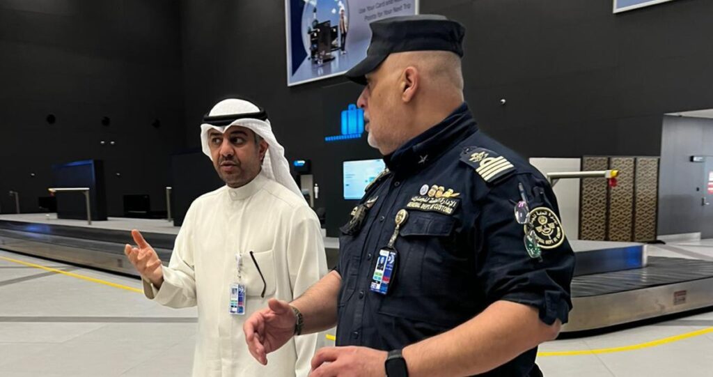 نائب-رئيس-«الجمارك»-يتفقد-الاستعدادات-في-مطار-«-t4»-لبدء-التشغيل